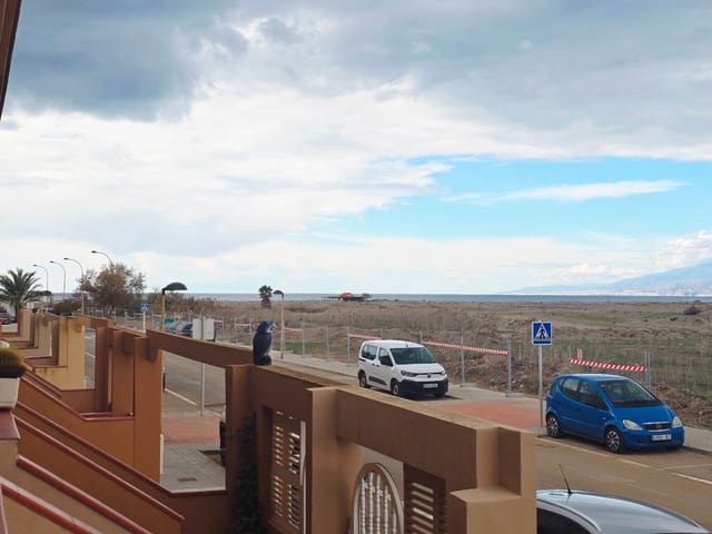 3 soveværelse Byhus til salg i El Cabo de Gata, Almería by med garage - € 298.000 (Ref: 9529065)