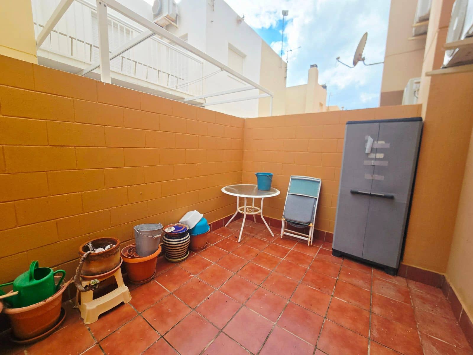 3 soveværelse Byhus til salg i Almeria by med garage - € 298.000 (Ref: 9529065)