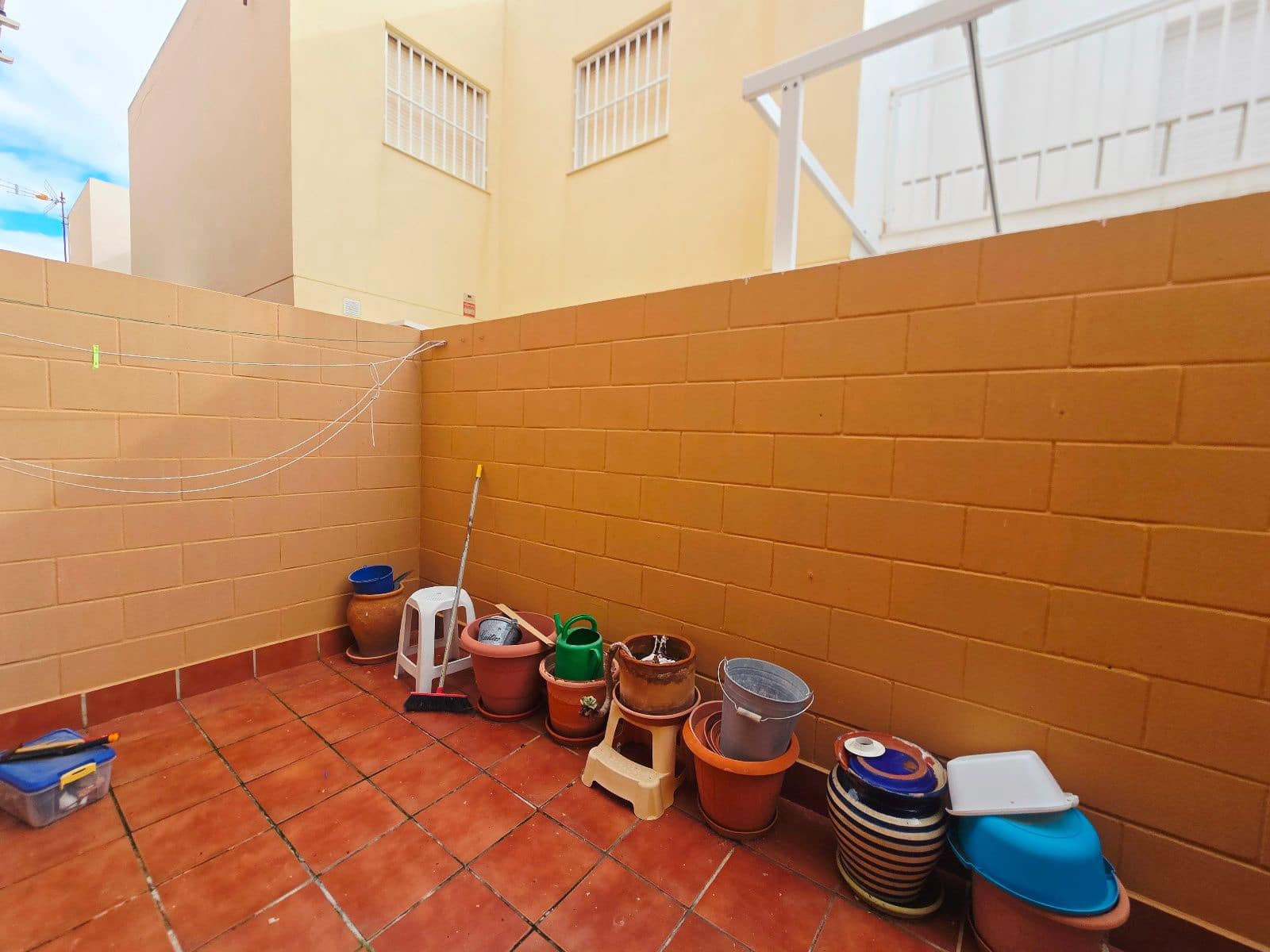 3 soveværelse Byhus til salg i Almeria by med garage - € 298.000 (Ref: 9529065)