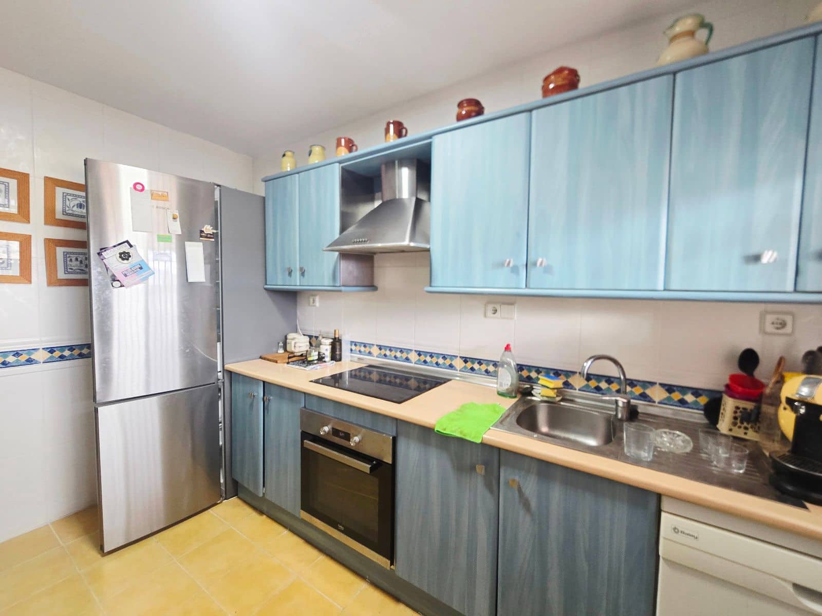 3 soveværelse Byhus til salg i Almeria by med garage - € 298.000 (Ref: 9529065)