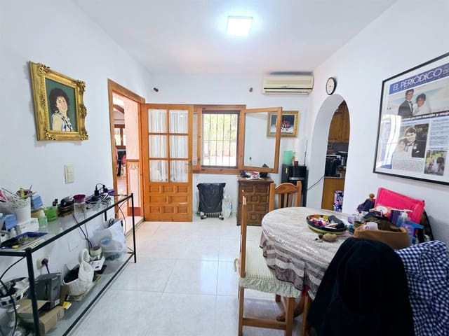 4 bedroom Villa for sale in Mojácar with pool garage - € 450,000 (Ref: 9532331)