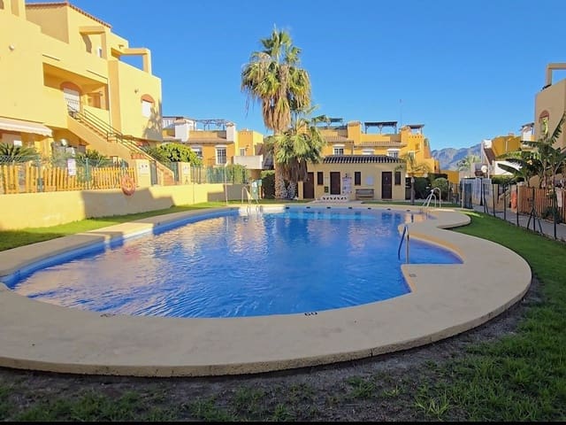 2 chambre Maison de Ville à vendre à Almería ville avec piscine garage - 139 950 € (Ref: 9532517)