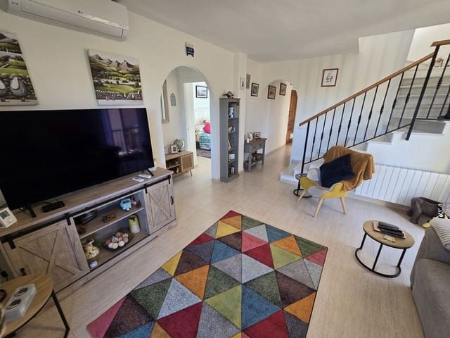 2 chambre Maison de Ville à vendre à Almería ville avec piscine garage - 139 950 € (Ref: 9532517)