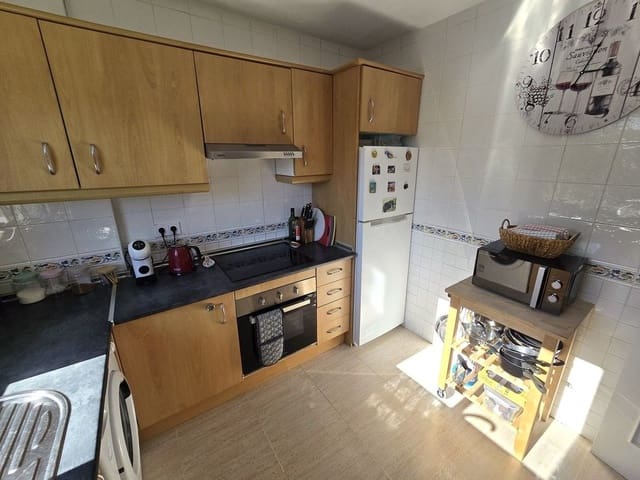 2 chambre Maison de Ville à vendre à Almería ville avec piscine garage - 139 950 € (Ref: 9532517)