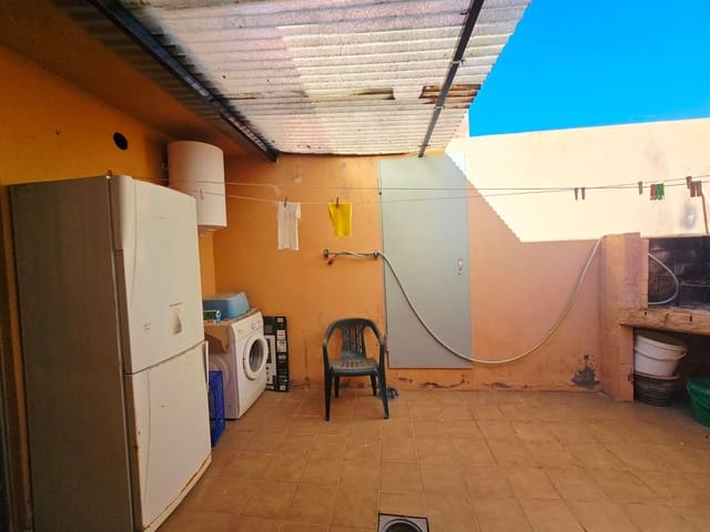 6 soveværelse Villa til salg i Los Gallardos - € 120.000 (Ref: 9532519)