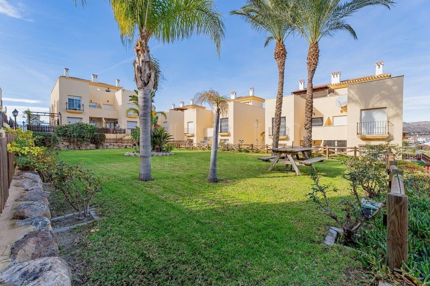 2 chambre Appartement à vendre à Los Gallardos avec piscine garage - 139 000 € (Ref: 9537829)