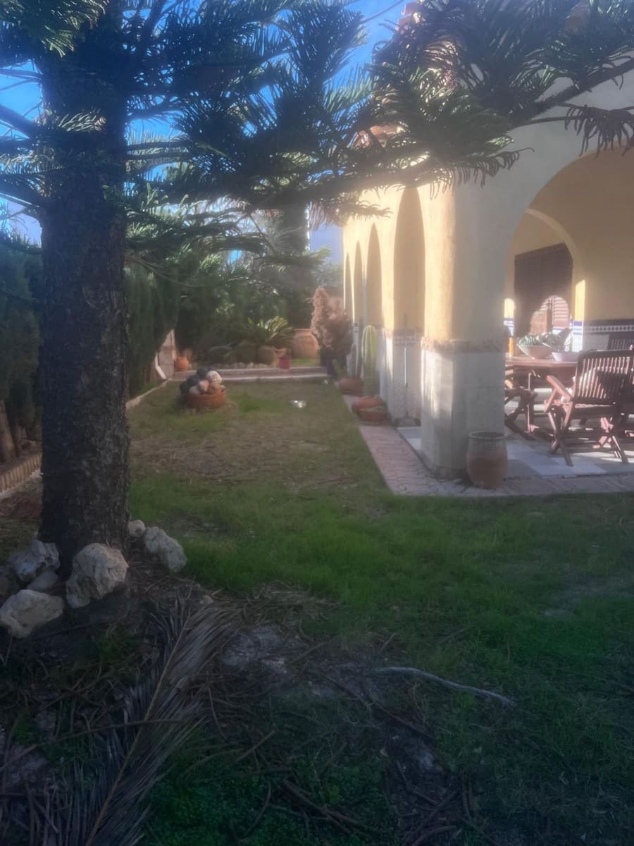 4 soveværelse Villa til salg i Vera med swimmingpool garage - € 750.000 (Ref: 9547392)