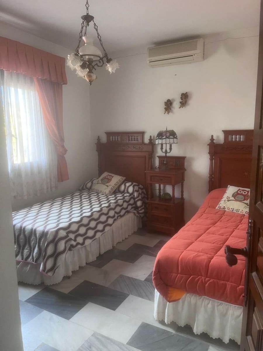 4 soveværelse Villa til salg i Vera med swimmingpool garage - € 750.000 (Ref: 9547392)