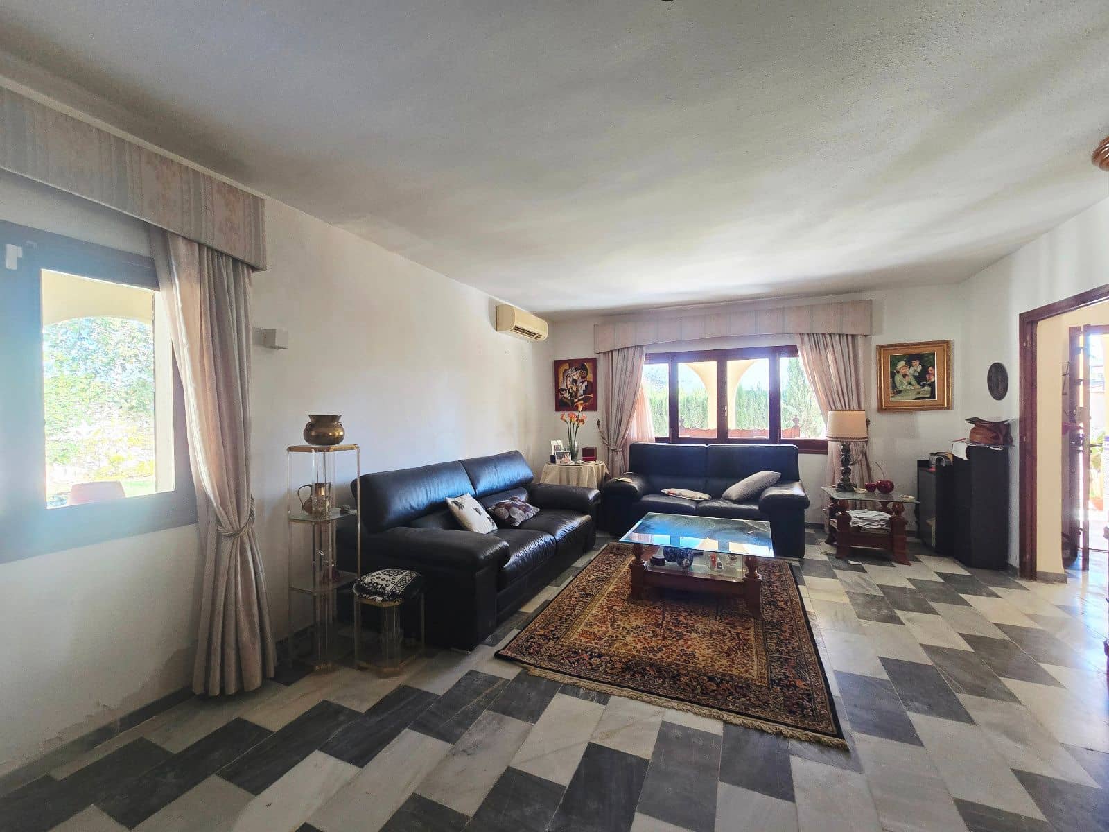 4 bedroom Villa for sale in Vera with pool garage - € 720,000 (Ref: 9547392)