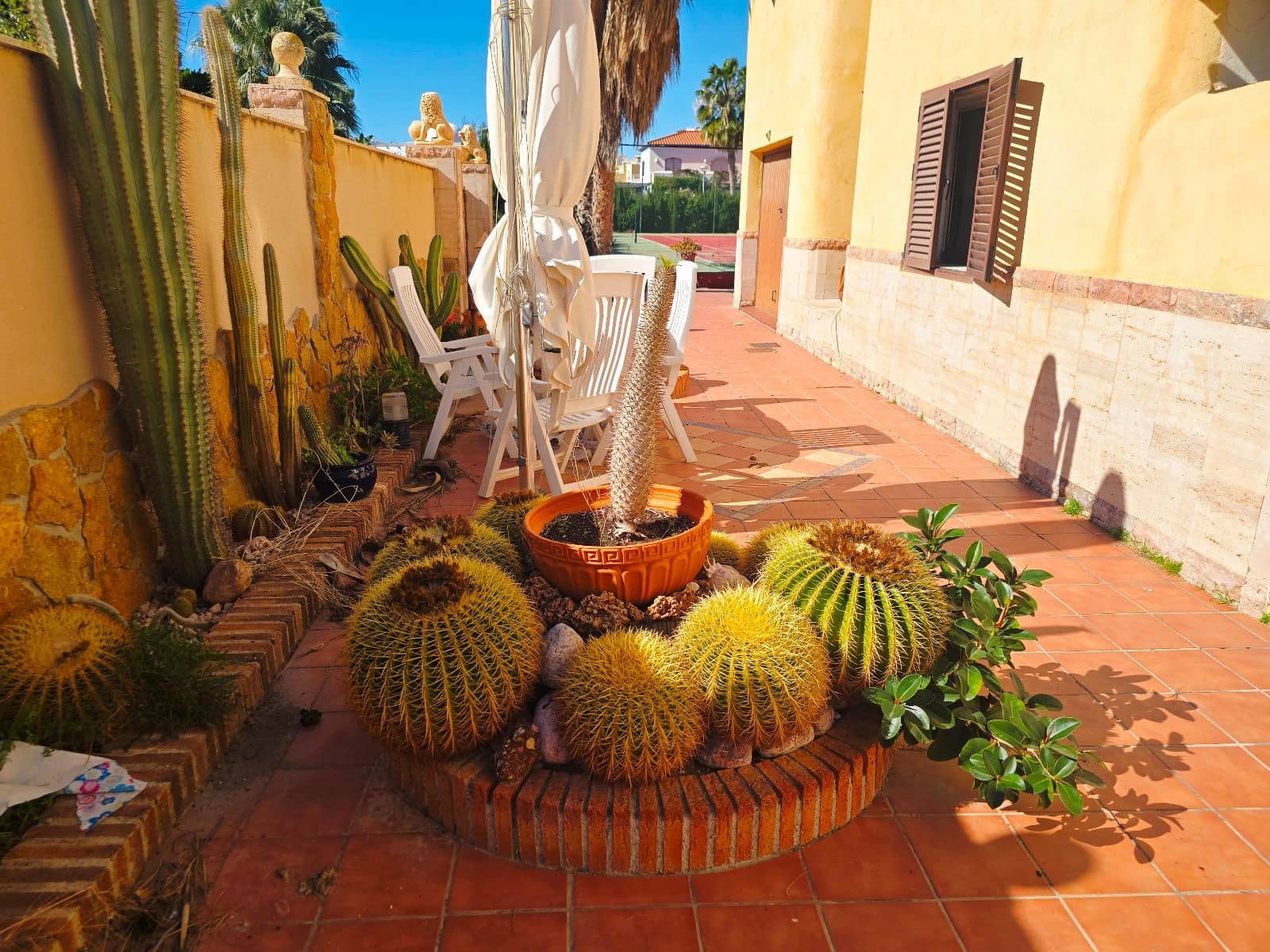 4 bedroom Villa for sale in Vera with pool garage - € 720,000 (Ref: 9547392)