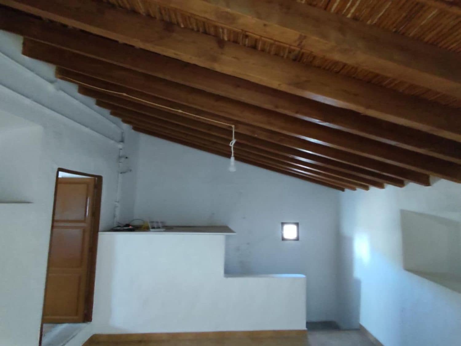 7 bedroom Villa for sale in Almeria city with garage - € 105,000 (Ref: 9563780)