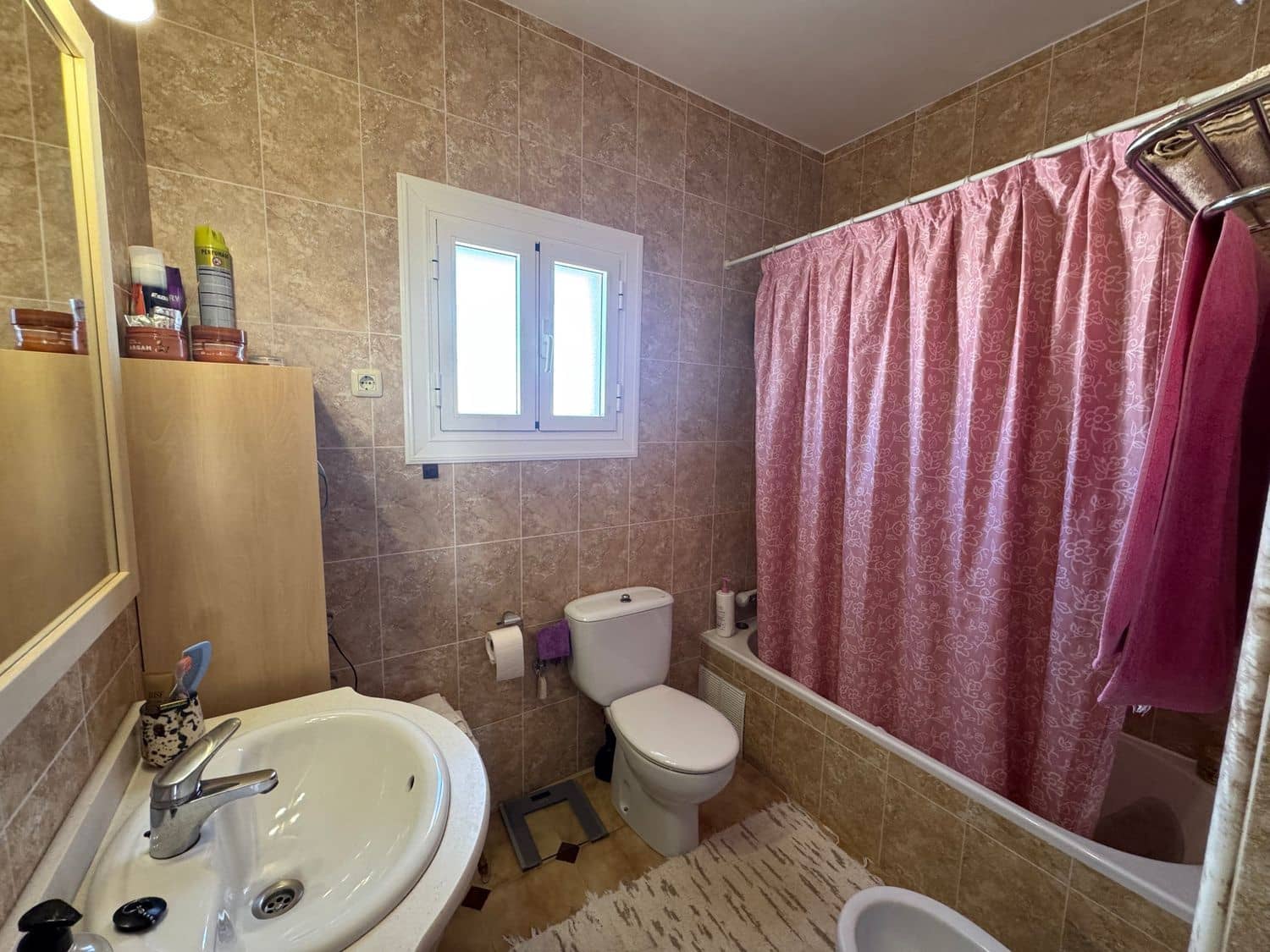 4 bedroom Villa for sale in Mojacar with garage - € 450,000 (Ref: 9564003)