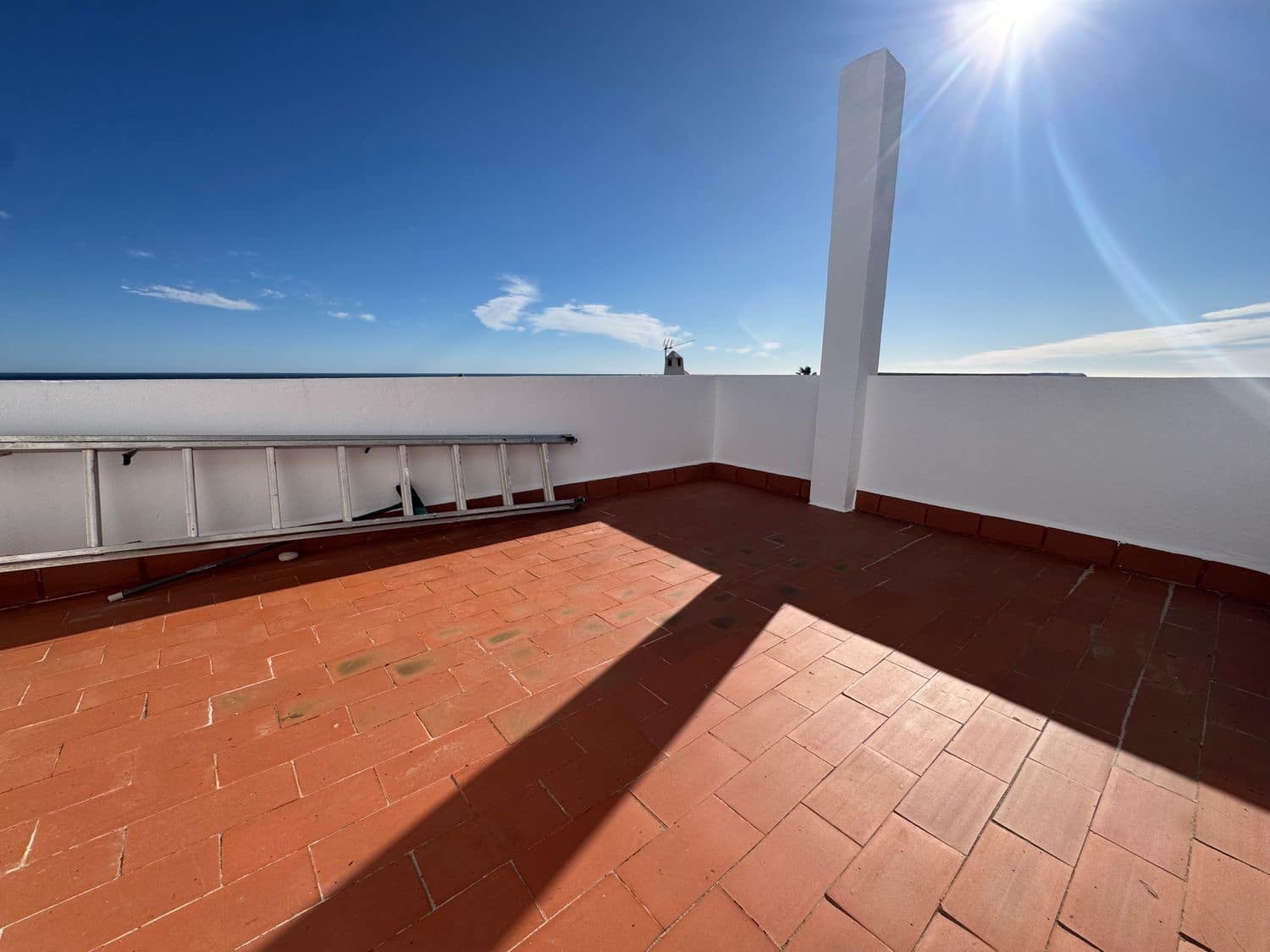 4 bedroom Villa for sale in Mojacar with garage - € 450,000 (Ref: 9564003)