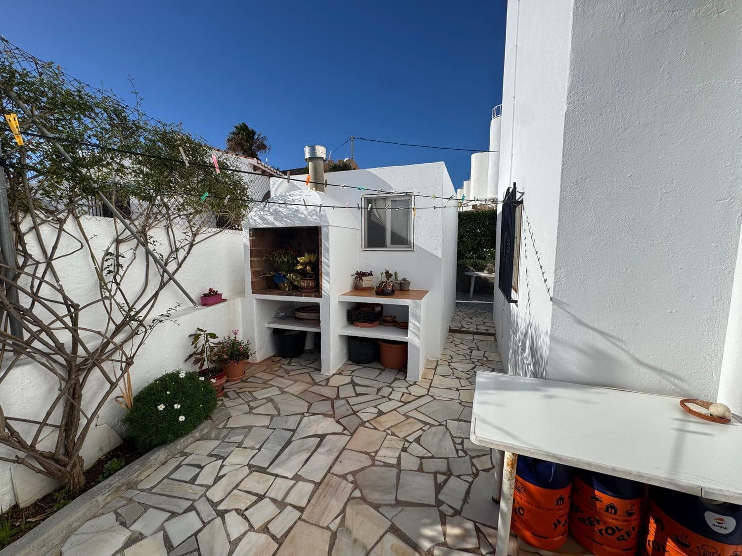 4 bedroom Villa for sale in Mojacar with garage - € 450,000 (Ref: 9564003)