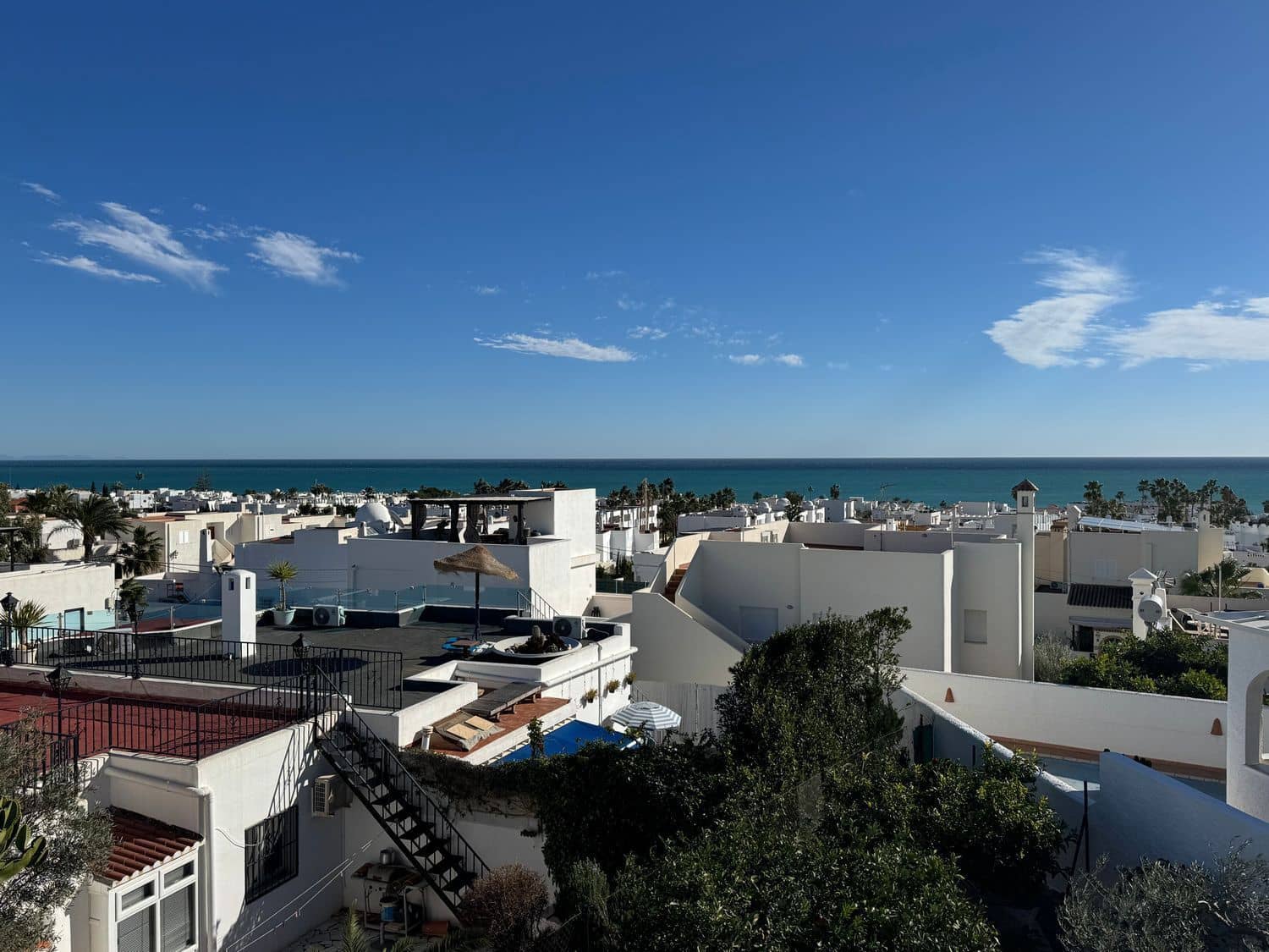 4 bedroom Villa for sale in Mojacar with garage - € 450,000 (Ref: 9564003)