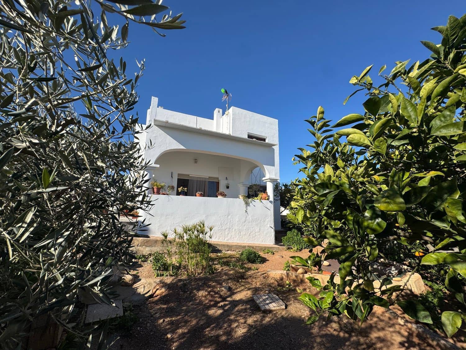 4 bedroom Villa for sale in Mojacar with garage - € 450,000 (Ref: 9564003)