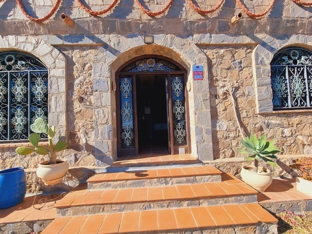 6 sypialnia Willa na sprzedaż w Cuevas del Almanzora - 700 000 € (Ref: 9570233)