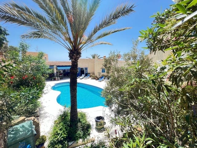 4 soveværelse Villa til salg i Mojácar med swimmingpool - € 1.100.000 (Ref: 9570234)