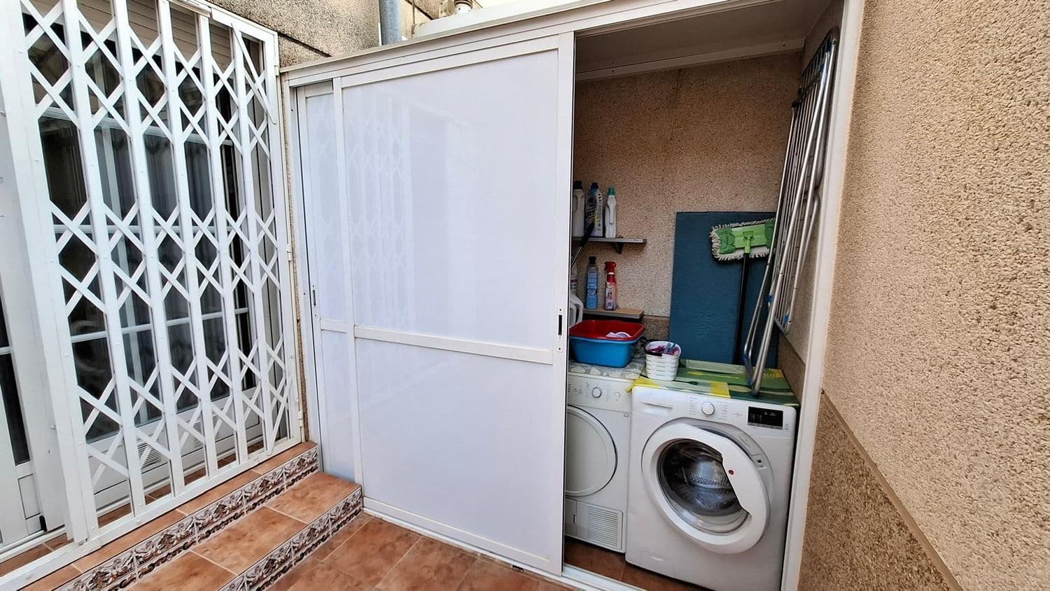 4 sypialnia Mieszkanie na sprzedaż w Huercal-Overa z garażem - 270 000 € (Ref: 9570235)