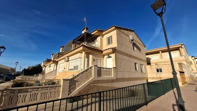 4 sypialnia Mieszkanie na sprzedaż w Huércal-Overa z garażem - 270 000 € (Ref: 9570235)