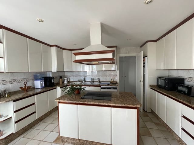 3 soveværelse Villa til salg i Puerto del Rey, Vera med swimmingpool garage - € 610.000 (Ref: 9570335)