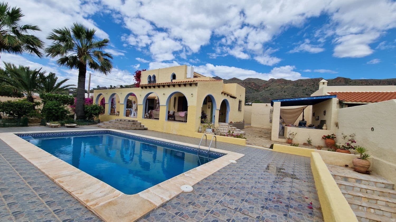 3 soveværelse Villa til salg i Mojacar med swimmingpool garage - € 695.000 (Ref: 9573425)