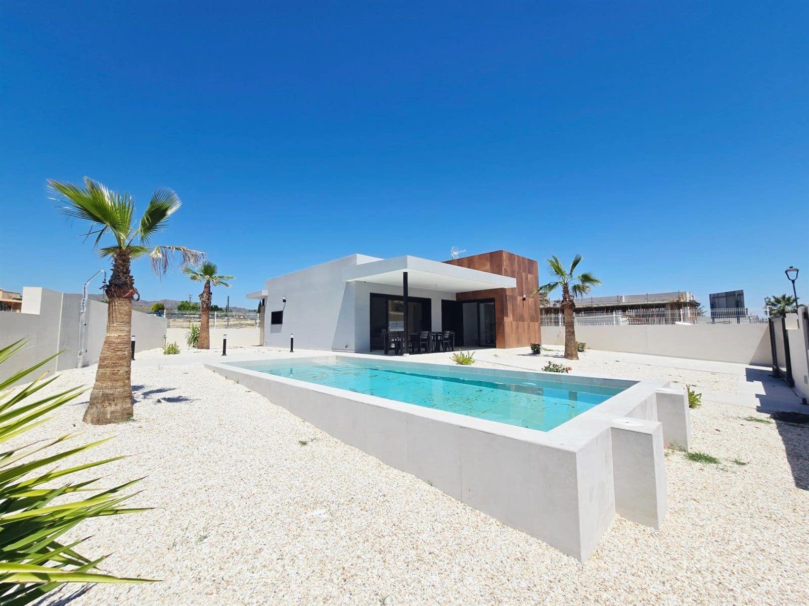 3 makuuhuone Huvila myytävänä paikassa Los Gallardos mukana uima-altaan 
autotalli - 324 000 € (Ref: 9581369)