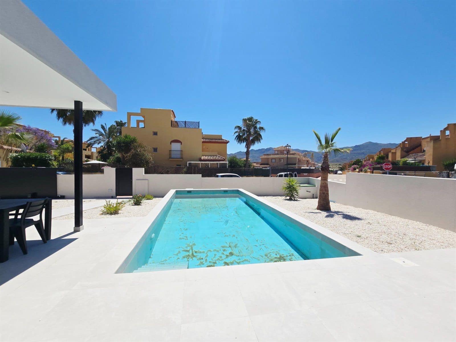 3 makuuhuone Huvila myytävänä paikassa Los Gallardos mukana uima-altaan 
autotalli - 324 000 € (Ref: 9581369)