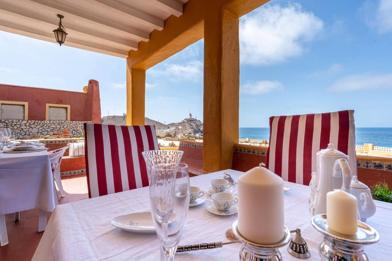 4 bedroom Villa for sale in Almeria city with garage - € 750,000 (Ref: 9590389)