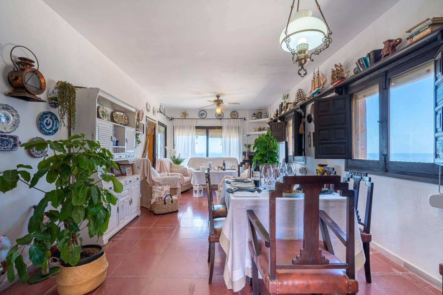 4 bedroom Villa for sale in Almeria city with garage - € 750,000 (Ref: 9590389)