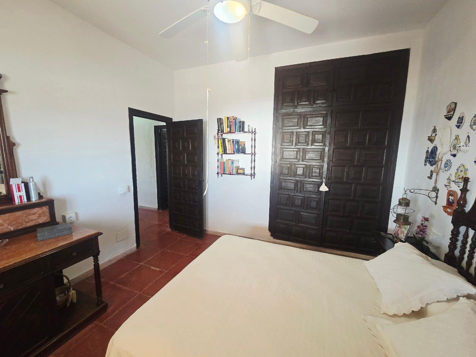 4 bedroom Villa for sale in El Cabo de Gata with garage - € 670,000 (Ref: 9590389)