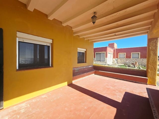 Chalet de 4 habitaciones en El Cabo de Gata, Almería ciudad en venta con garaje - 670.000 € (Ref: 9590389)