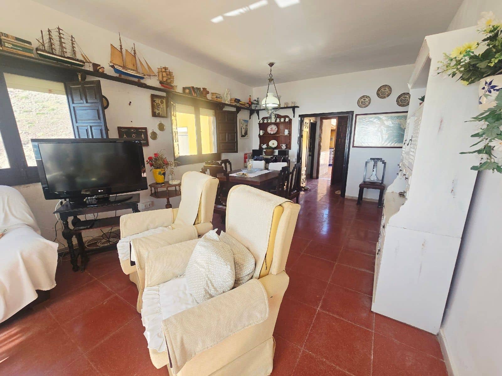 4 bedroom Villa for sale in El Cabo de Gata with garage - € 670,000 (Ref: 9590389)