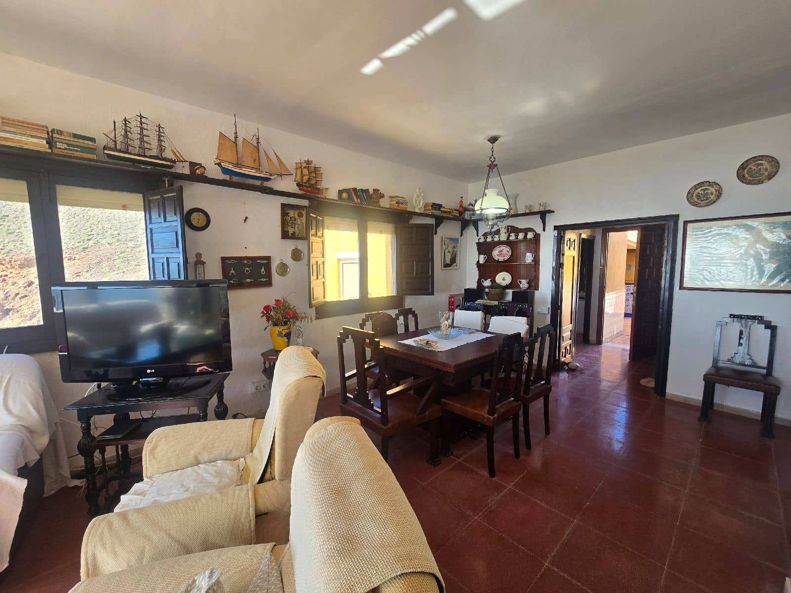 4 bedroom Villa for sale in El Cabo de Gata with garage - € 670,000 (Ref: 9590389)