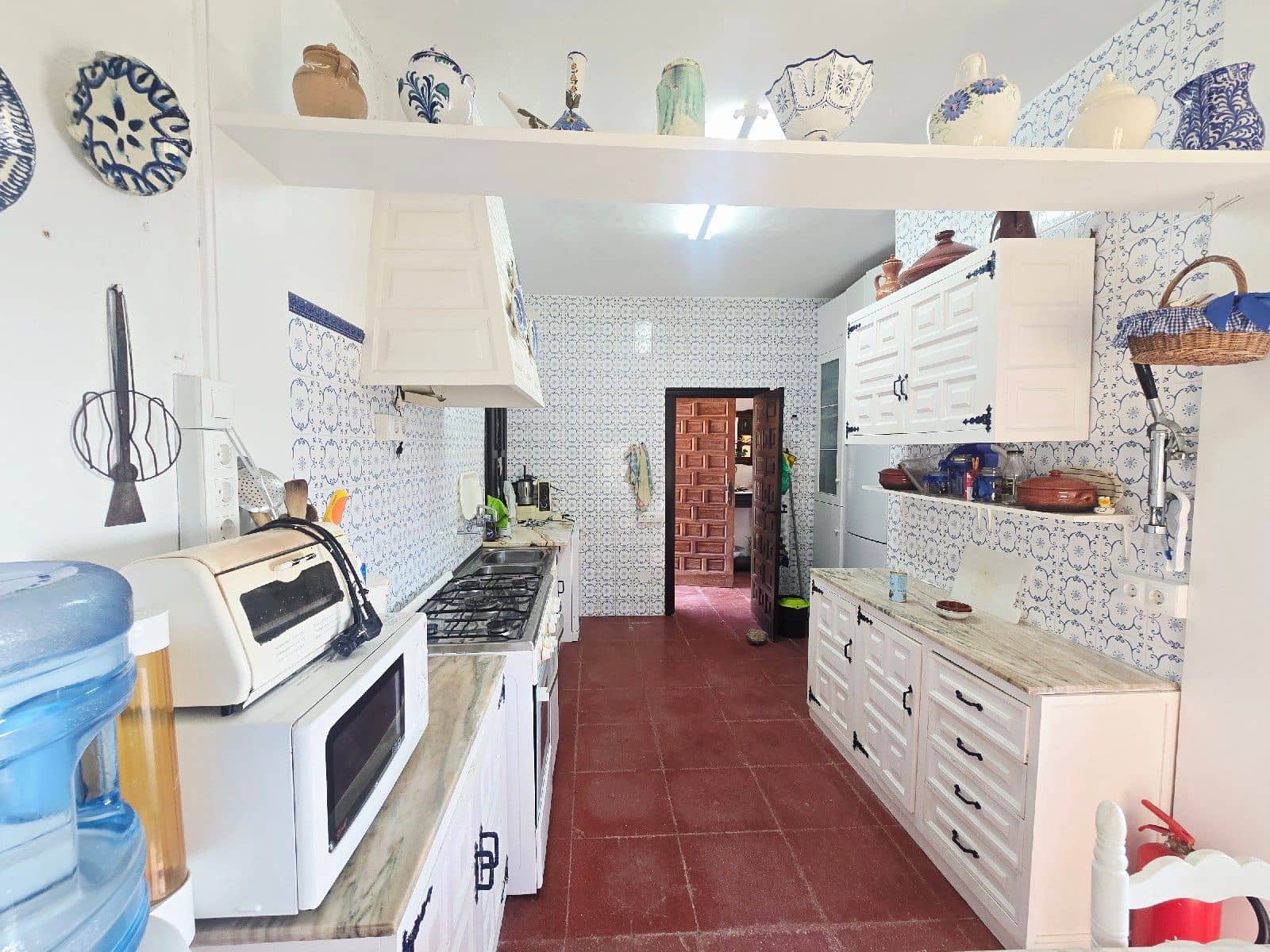 4 bedroom Villa for sale in El Cabo de Gata with garage - € 670,000 (Ref: 9590389)