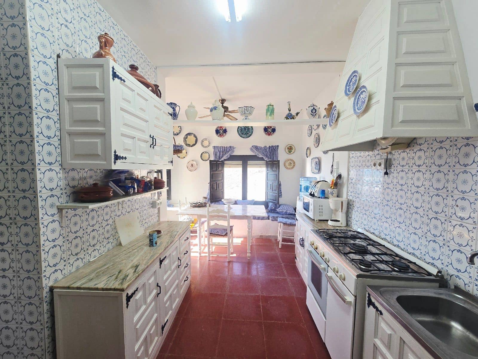 4 bedroom Villa for sale in El Cabo de Gata with garage - € 670,000 (Ref: 9590389)