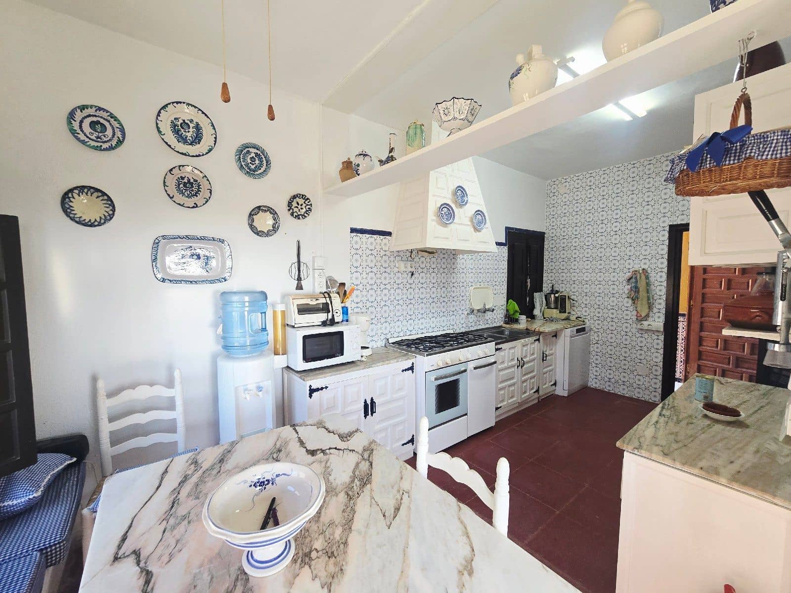 4 bedroom Villa for sale in El Cabo de Gata with garage - € 670,000 (Ref: 9590389)