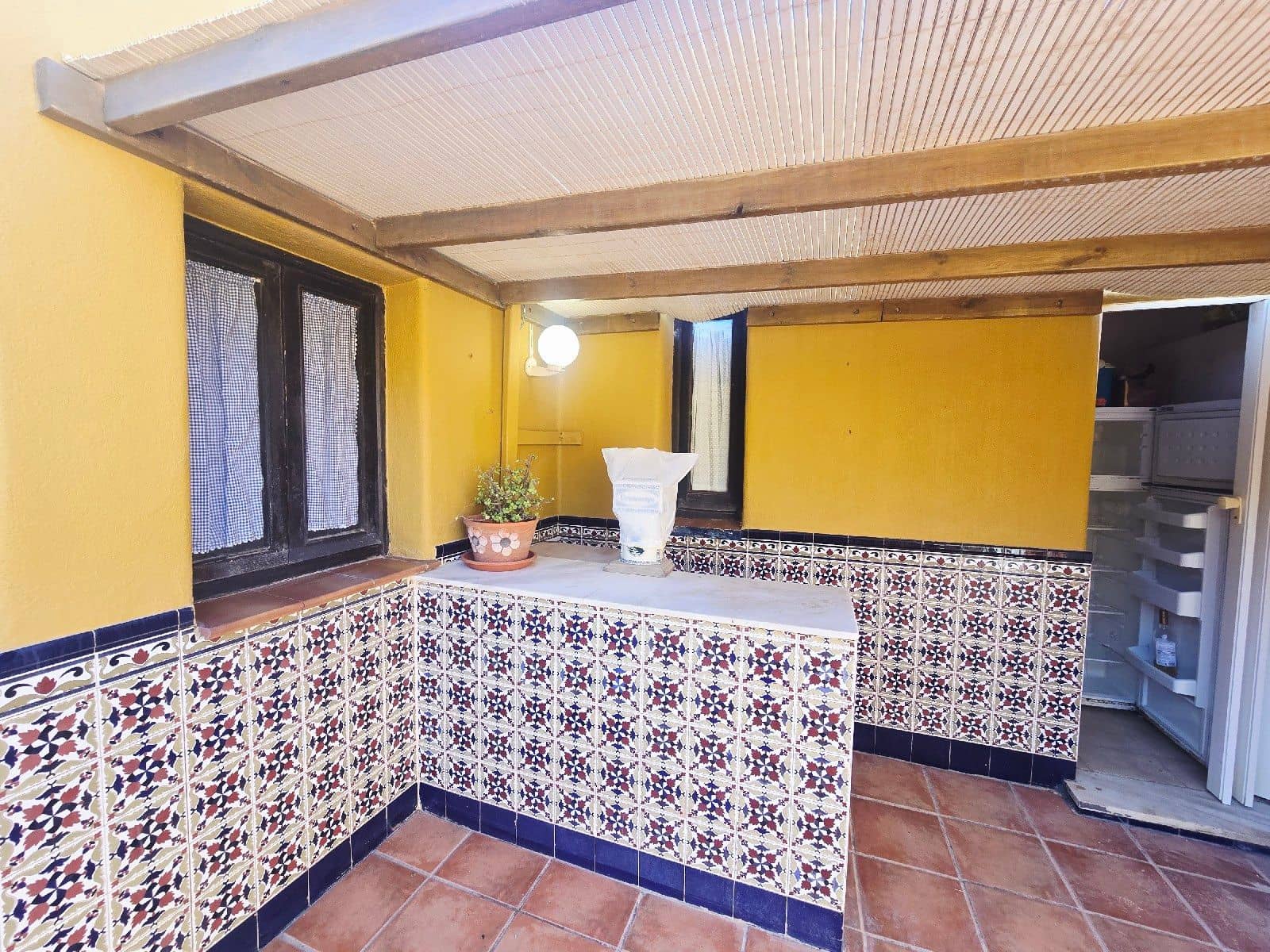 4 bedroom Villa for sale in El Cabo de Gata with garage - € 670,000 (Ref: 9590389)