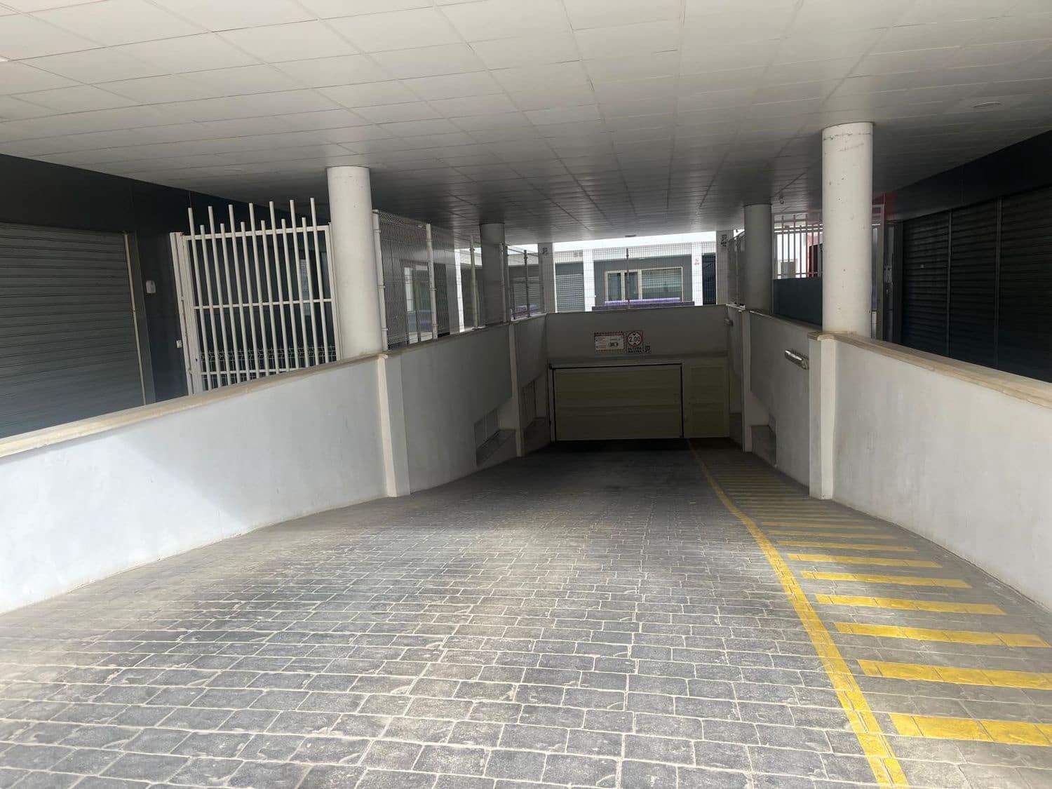 3 soveværelse Lejlighed til salg i Garrucha med garage - € 290.000 (Ref: 9592107)