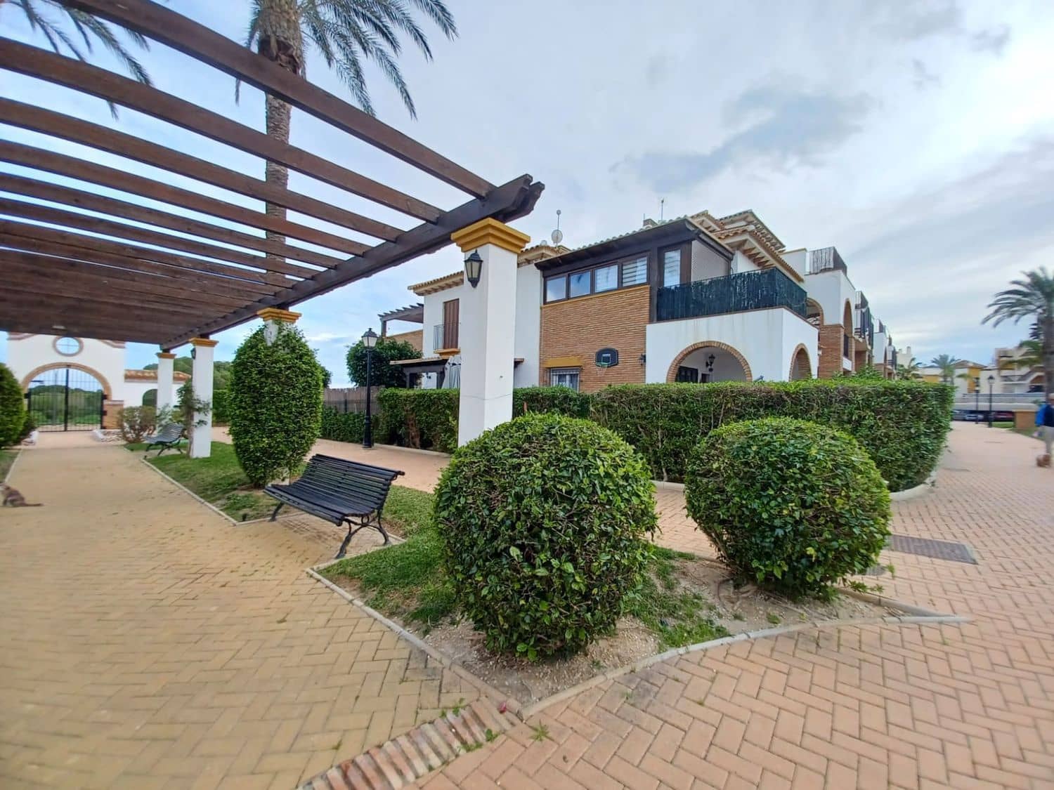 2 soverom Leilighet til salgs i Vera med svømmebasseng garasje - € 169 000 (Ref: 9596759)