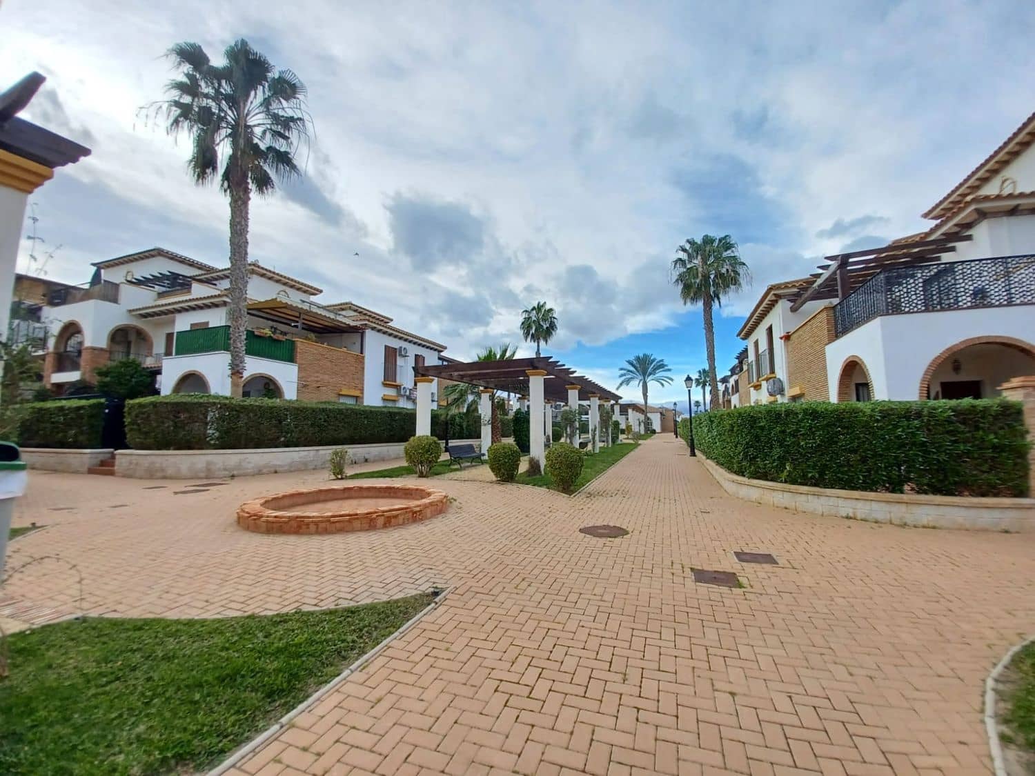 2 soverom Leilighet til salgs i Vera med svømmebasseng garasje - € 169 000 (Ref: 9596759)