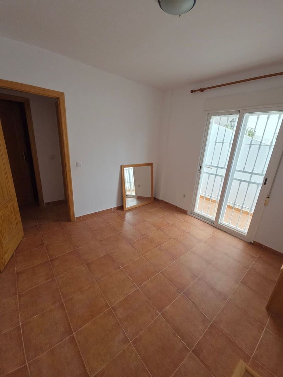 3 soverom Leilighet til salgs i Mojacar med svømmebasseng garasje - € 249 000 (Ref: 9596761)