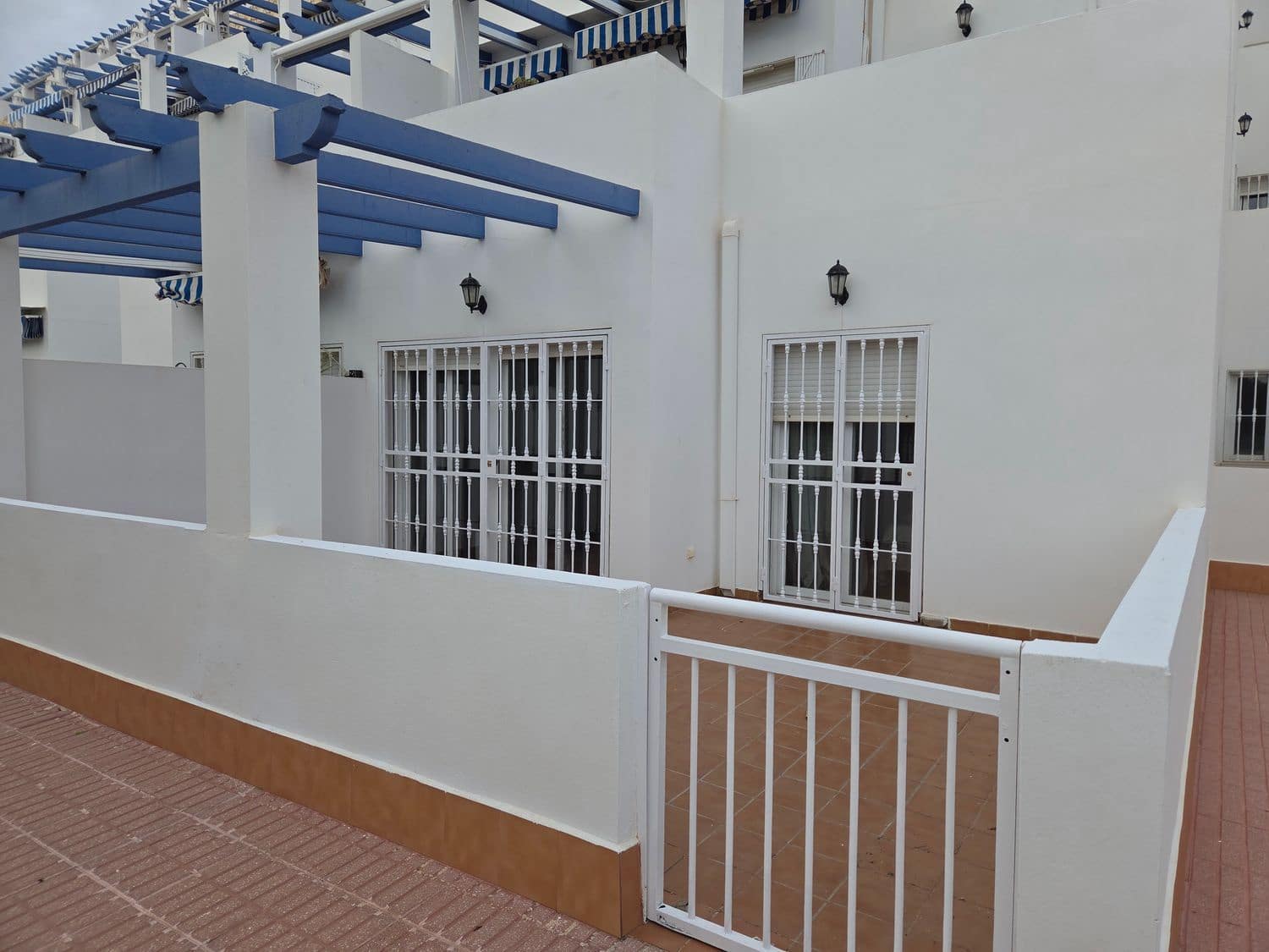 3 soverom Leilighet til salgs i Mojacar med svømmebasseng garasje - € 249 000 (Ref: 9596761)