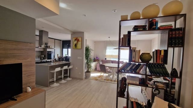 Piso de 2 habitaciones en Mojácar en venta con piscina - 299.000 € (Ref: 9606899)