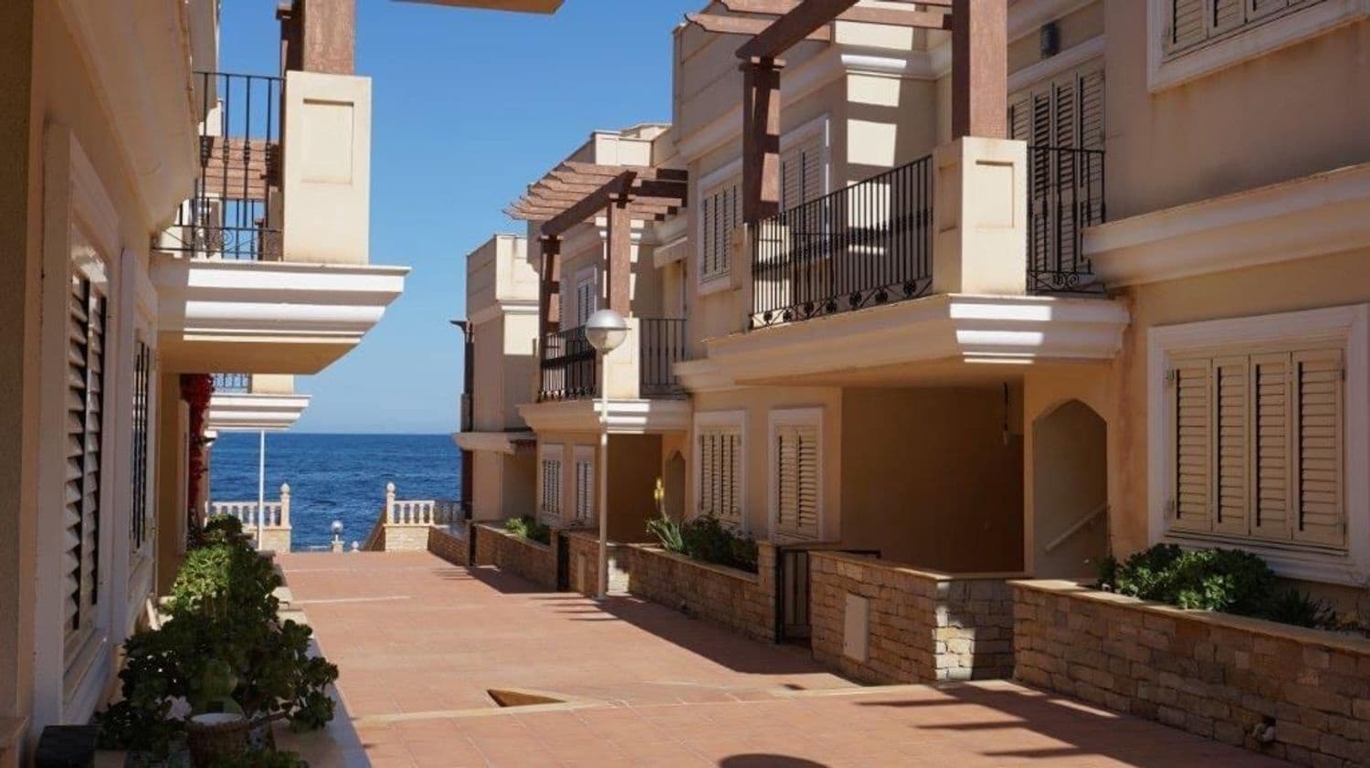 3 soveværelse Penthouse til salg i Cuevas del Almanzora med garage - € 157.000 (Ref: 9607019)