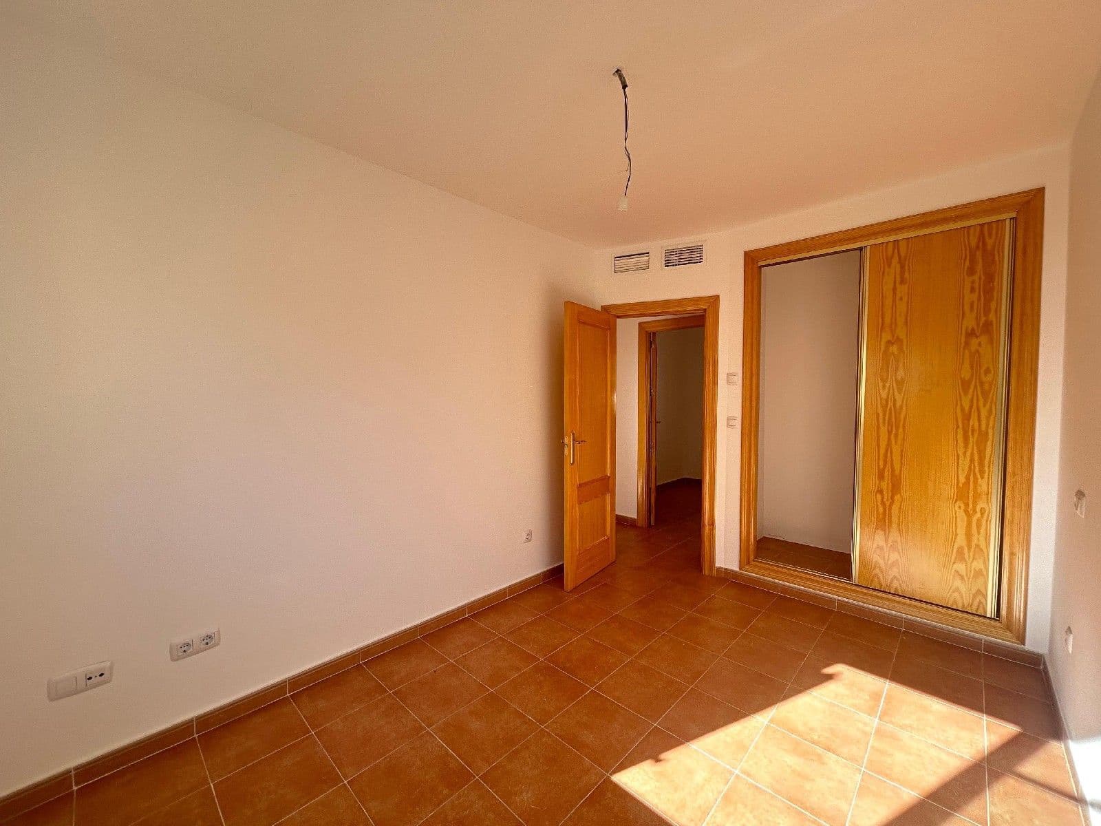 3 soveværelse Penthouse til salg i Cuevas del Almanzora med garage - € 157.000 (Ref: 9607019)