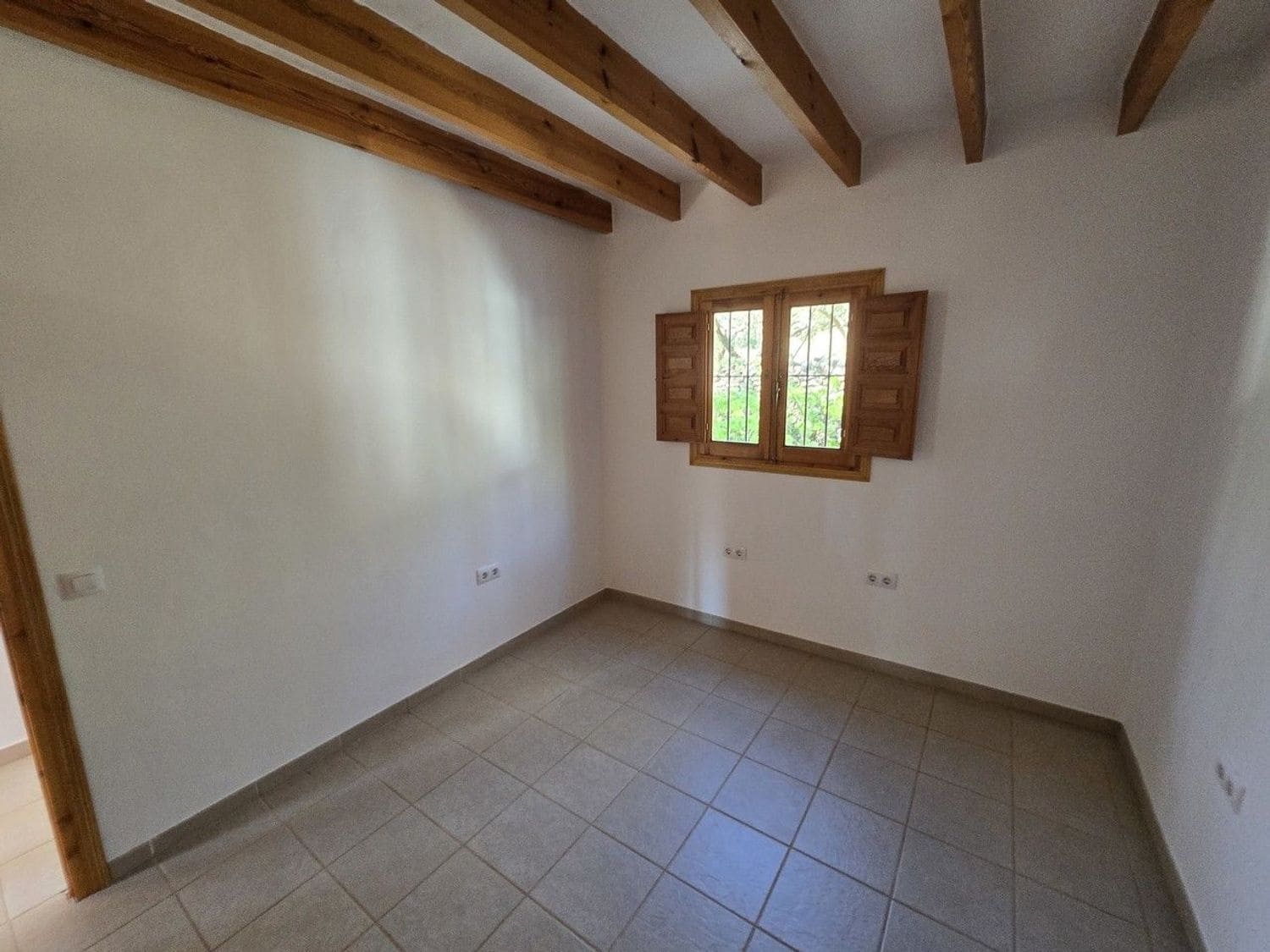 2 bedroom Villa for sale in Bedar with garage - € 150,000 (Ref: 9635188)