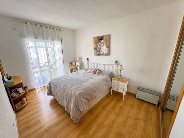 2 quarto Penthouse para venda em Las Marinas - Pueblo Laguna, Vera - 159 000 € (Ref: 9638108)