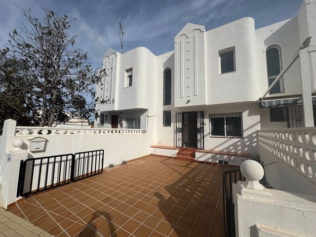 3 quarto Penthouse para venda em Mojácar com piscina - 245 000 € (Ref: 9638884)