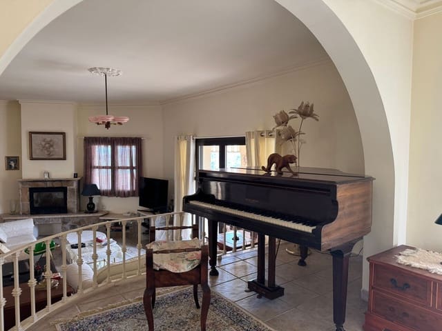 3 Zimmer Villa zu verkaufen in Mojácar mit Pool Garage - 449.950 € (Ref: 9639782)